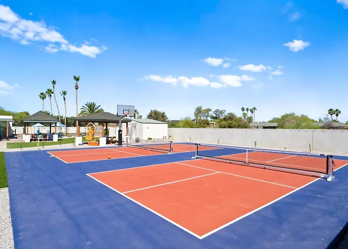 Sonoran Grove Epic Yard With Two Pickleball Courts