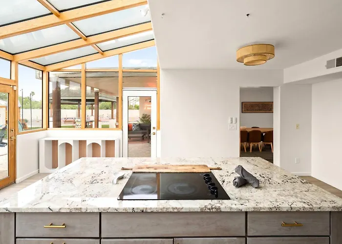 Sonoran Grove Epic Yard With Two Pickleball Courts *