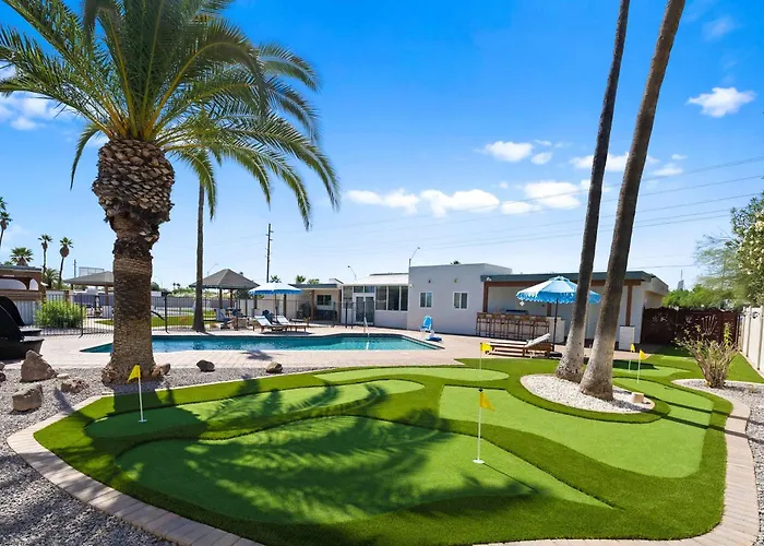 Dom wakacyjny Sonoran Grove Epic Yard With Two Pickleball Courts