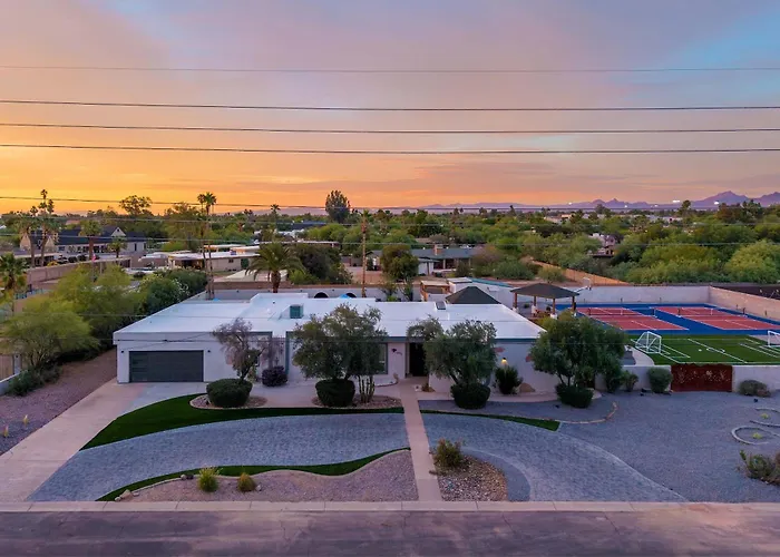 Dom wakacyjny Sonoran Grove Epic Yard With Two Pickleball Courts *