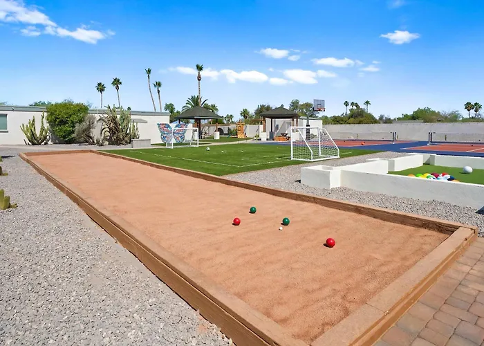 Dom wakacyjny Sonoran Grove Epic Yard With Two Pickleball Courts